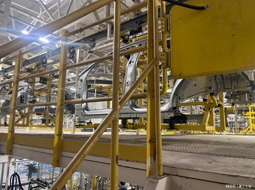 領克z20工廠探秘,高科技生產線如何鑄就高品質純電suv